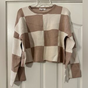 Women's Checkered Sweater - Cream and Tan